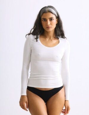 erlich textil Light Touch tiefausgeschnittenes Langarmshirt aus weichem Modal, made in Europe