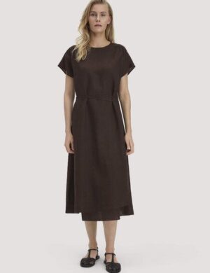 hessnatur Gewebe Kleid mit Wickeloptik Midi aus reinem Leinen