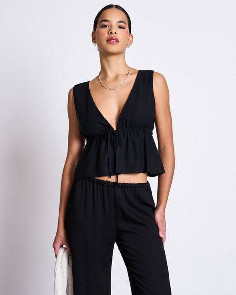 JAN N JUNE TIE TOP VESTER JAN N JUNE TIE TOP VESTER
