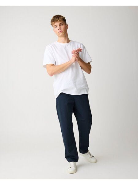 KnowledgeCotton Apparel Flint weite Chino-Hose aus Bio-Baumwolle KnowledgeCotton Apparel Flint weite Chino-Hose aus Bio-Baumwolle