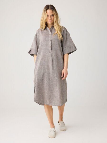 KnowledgeCotton Apparel Kurzarm-Blusenkleid mit Struktur aus Bio-Baumwolle KnowledgeCotton Apparel Kurzarm-Blusenkleid mit Struktur aus Bio-Baumwolle