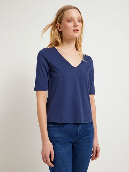 LANIUS Halbarmshirt mit V-Ausschnitt aus Bio-Baumwolle LANIUS Halbarmshirt mit V-Ausschnitt aus Bio-Baumwolle