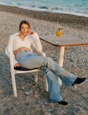 MUD Jeans Damen Jeans Isy Flared – Sunny Stone