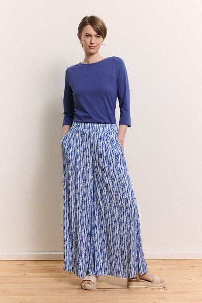 large-12358.jpg large-12358.jpg