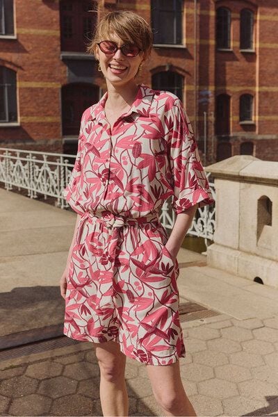 large-15025.jpg large-15025.jpg