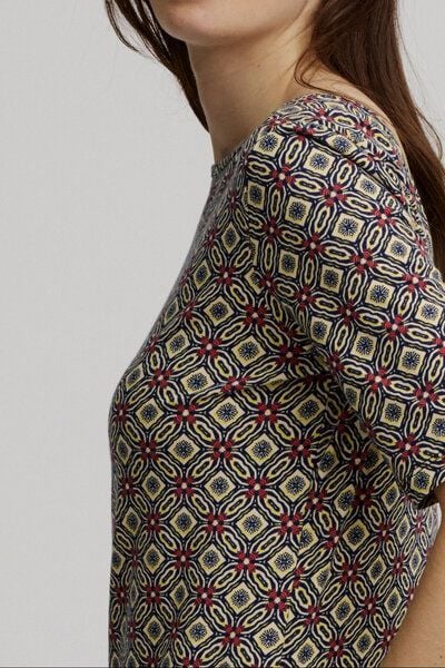 large-15030.jpg large-15030.jpg