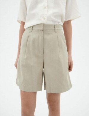 thinking mu Hanf Shorts Modell: Lia