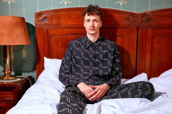 large-15453.jpg large-15453.jpg