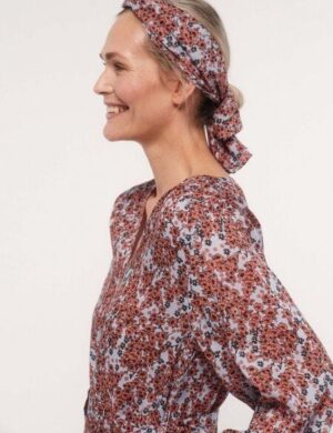 LANIUS Tuch Print Flower Field aus TENCEL