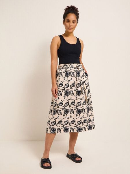 large-17701.jpg large-17701.jpg