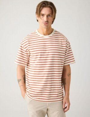 KnowledgeCotton Apparel Lockeres gestreiftes T-Shirt aus Bio-Baumwolle