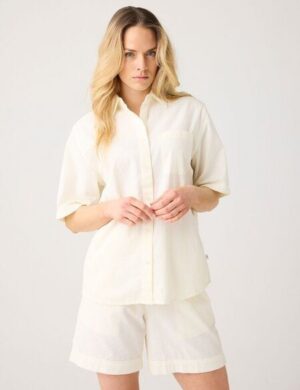 KnowledgeCotton Apparel Lockere Seersucker-Bluse mit kurzen Ärmeln aus Bio-Baumwolle