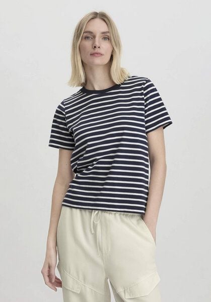 large-19451.jpg large-19451.jpg