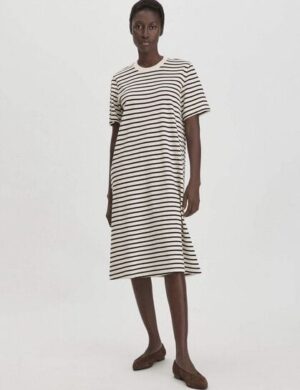 hessnatur Streifen Heavy Jersey Slub Kleid Knielang Relaxed aus reiner Bio-Baumwolle