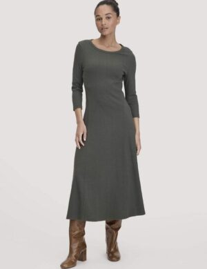 hessnatur Rib Kleid Midi Slim aus Bio-Baumwolle