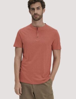 hessnatur Henley Shirt Regular aus Bio-Baumwolle und Leinen