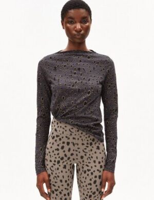 ARMEDANGELS LEO Damen Longsleeve aus Bio-Baumwolle mit Leo-Print