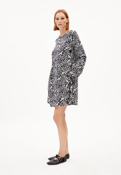 large-5181.jpg large-5181.jpg