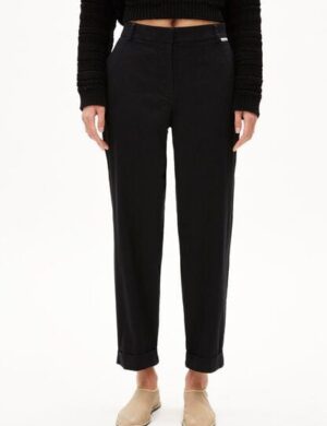 ARMEDANGELS KAADWI Damen Webhose aus Bio-Baumwoll Mix