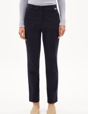 ARMEDANGELS KAADWI SLIM Damen Webhose aus Bio-Baumwoll Mix