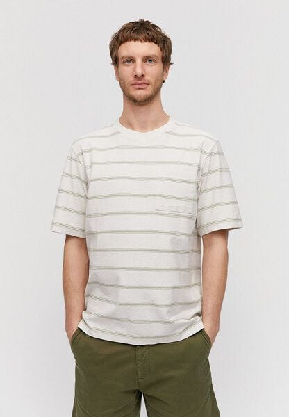 large-5734.jpg large-5734.jpg