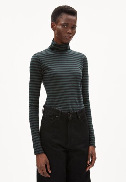 large-5750.jpg large-5750.jpg