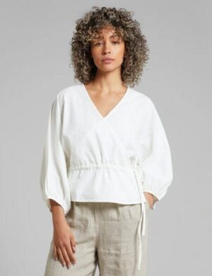 DEDICATED Wickelbluse Rosenvik – Off White
