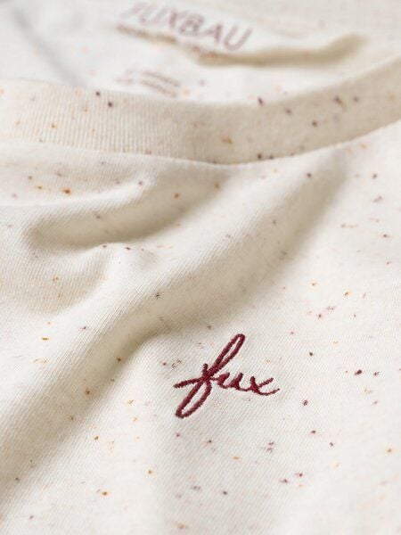 large-6667.jpg large-6667.jpg