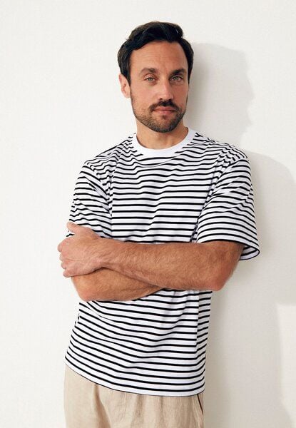 large-7041.jpg large-7041.jpg