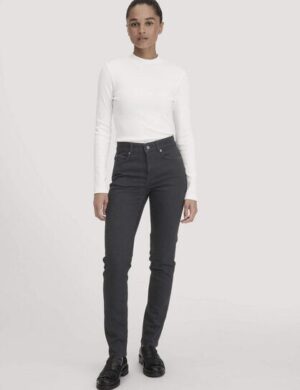 hessnatur Jeans LEA Mid Rise Slim aus Bio-Denim