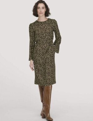 hessnatur Kleid Kniebedeckend Regular aus LENZING ECOVERO Satin