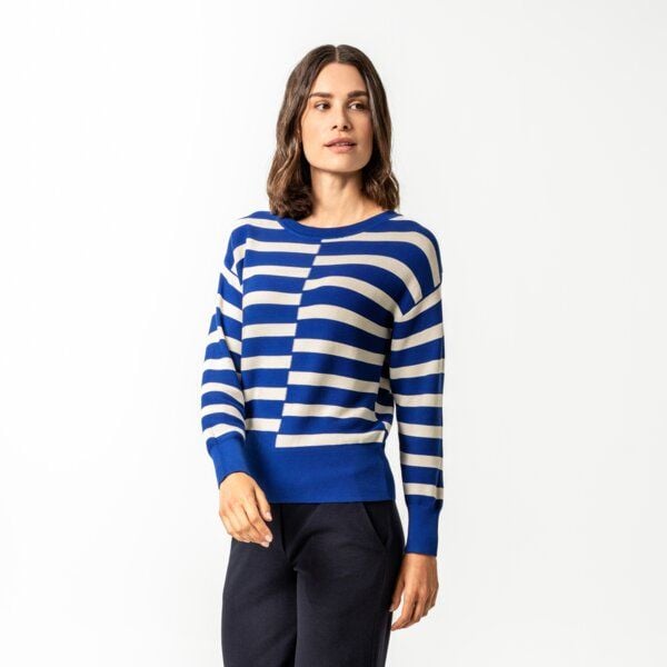 Living Crafts Pullover - AZARA Living Crafts Pullover - AZARA