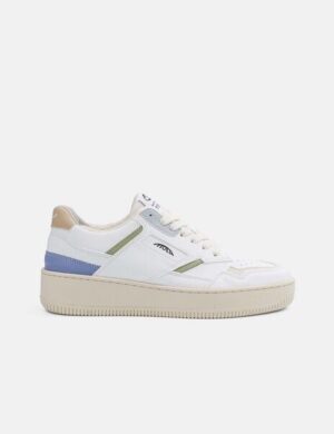 MoEa Sneakers Origin