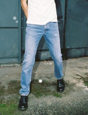 Nudie Jeans Solid Ollie Jeans - aus Bio-Baumwolle