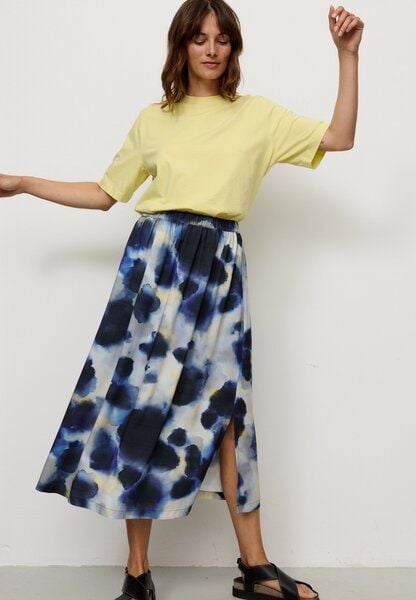 Damen Rock aus LENZING ECOVERO Viskose - HOLLY WATERDROP - recolution Damen Rock aus LENZING ECOVERO Viskose - HOLLY WATERDROP - recolution