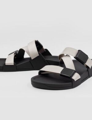 RESLIDES ESSENTIALS Sandalen