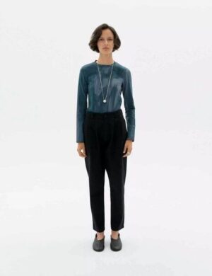 thinking mu Bundfaltenhose aus schwerer Baumwolle Modell: Rina