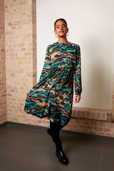 WiDDA berlin Midikleid mit grafischem Muster aus ECOVERO WiDDA berlin Midikleid mit grafischem Muster aus ECOVERO