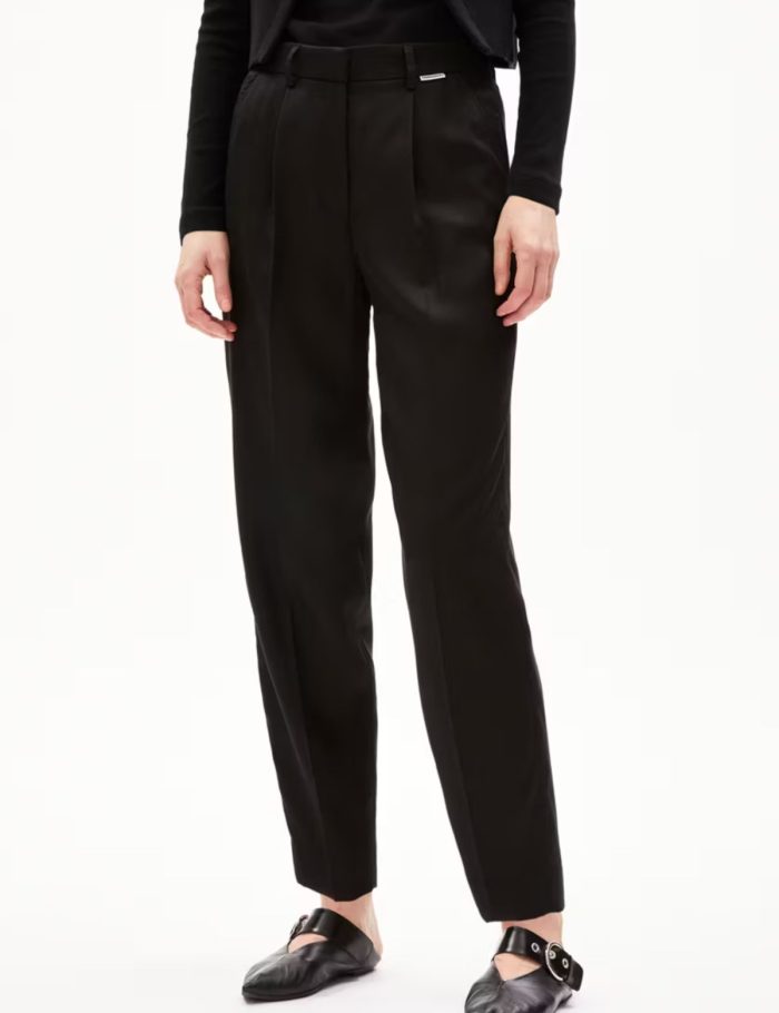 Hose Sandrinaa Tapered