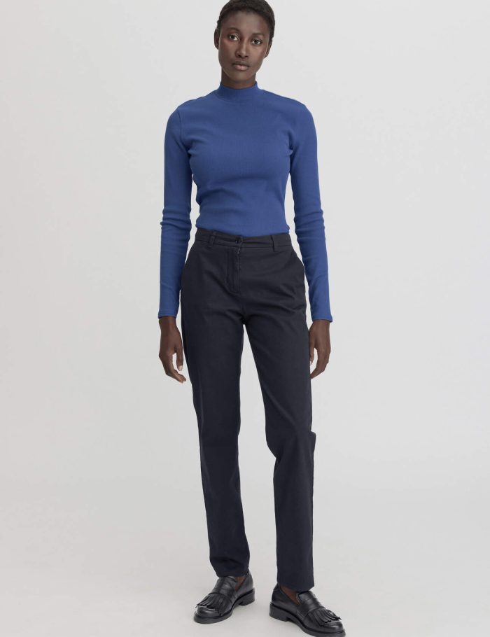 hessnatur Damen Chino Straight Leg Regular aus Bio-Baumwolle - blau