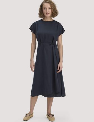 hessnatur Damen Gewebe Kleid mit Wickeloptik Midi aus TENCEL™ Lyocell - blau