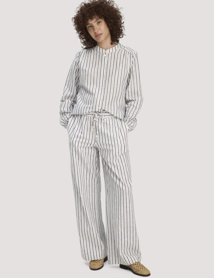 hessnatur Damen Gewebe Streifen Hose Relaxed aus Leinen und Baumwolle - weiß