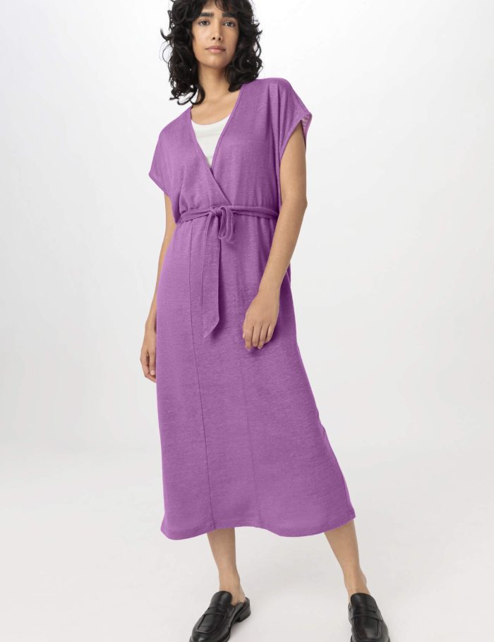 hessnatur Damen Jersey Kleid Midi Relaxed aus Leinen - lila hessnatur Damen Jersey Kleid Midi Relaxed aus Leinen - lila