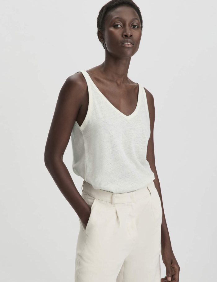 hessnatur Damen Jersey Top Regular aus Leinen und Bio-Baumwolle - weiß