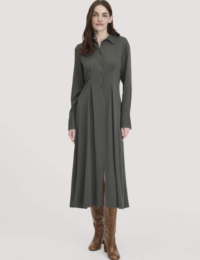 hessnatur Damen Kleid Midi Regular aus LENZING™ ECOVERO™ Viskose - grün hessnatur Damen Kleid Midi Regular aus LENZING™ ECOVERO™ Viskose - grün