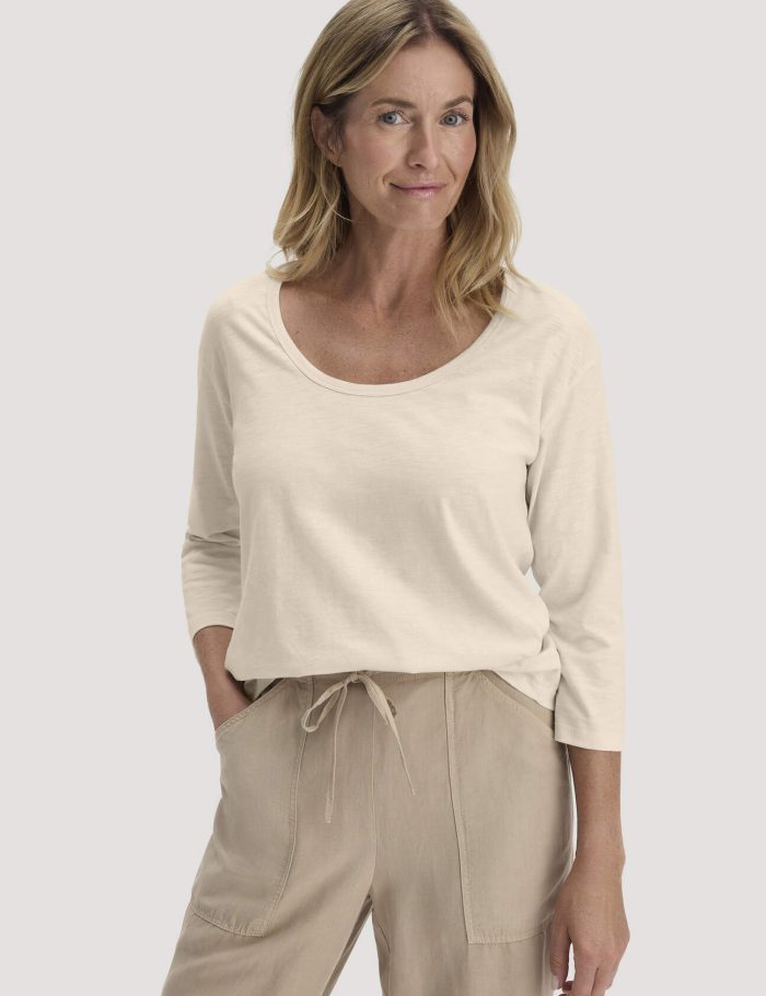 hessnatur Damen Light Slub Longsleeve Relaxed aus Bio-Baumwolle