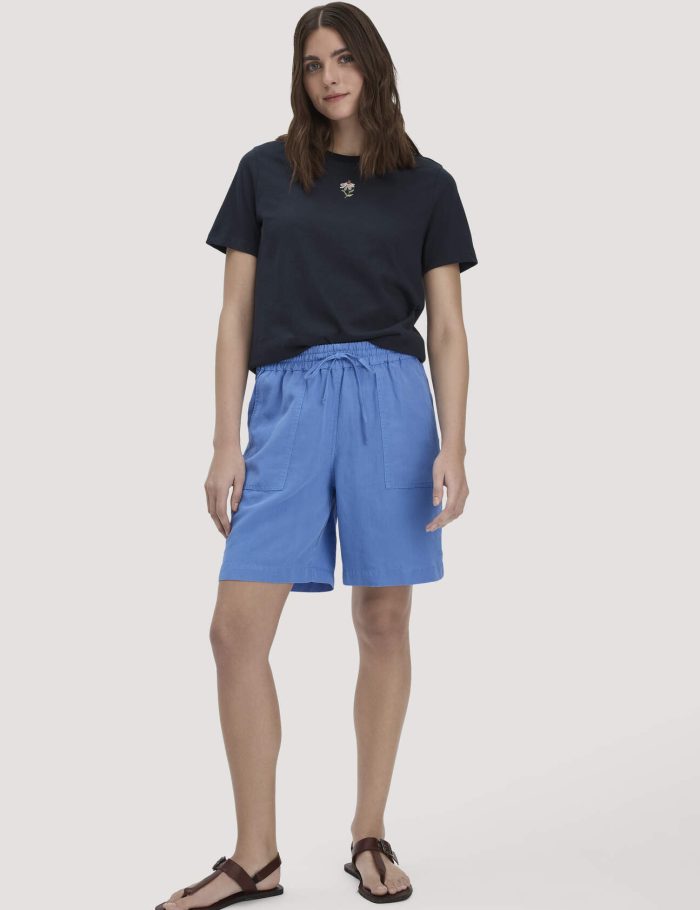 hessnatur Damen Shorts Relaxed aus weichem TENCEL Lyocell mit Leinen - blau