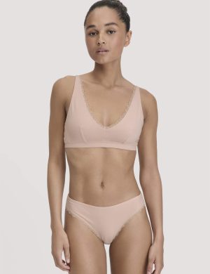 hessnatur Damen Slip Regular Cut COTTON FEEL LACE aus Bio-Baumwolle - rosa