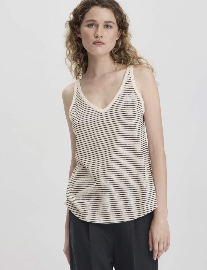 hessnatur Damen Streifen Jersey Top Regular aus Leinen und Bio-Baumwolle - weiß