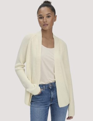 hessnatur Damen Strick Jacke Regular aus Bio-Baumwolle - beige